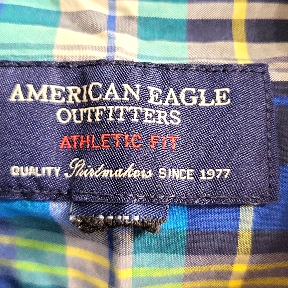 American Eagle Athletic Fit Plaid Button Down Shirt - Picture 6 of 7